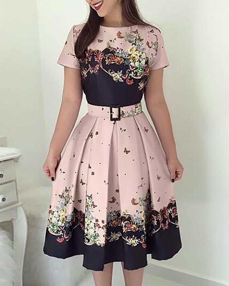 Outlet26 Butterfly Print Short Sleeve Belted Pleated Dress pink